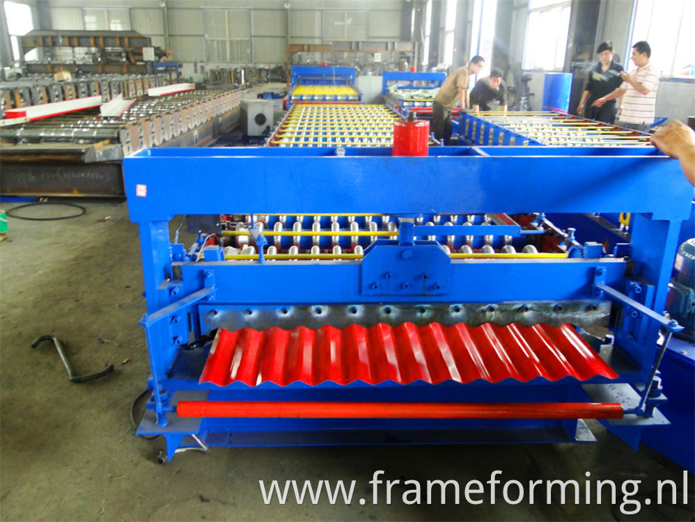 roofing sheet forming machine )